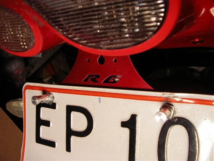 Yamaha yzf r6  SOLGT/totalskadet - selv en påfugl syntes at en r6 ser godt ud   billede 20