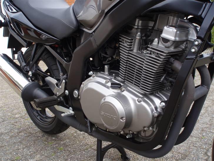 Suzuki GS 500 K7 billede 17