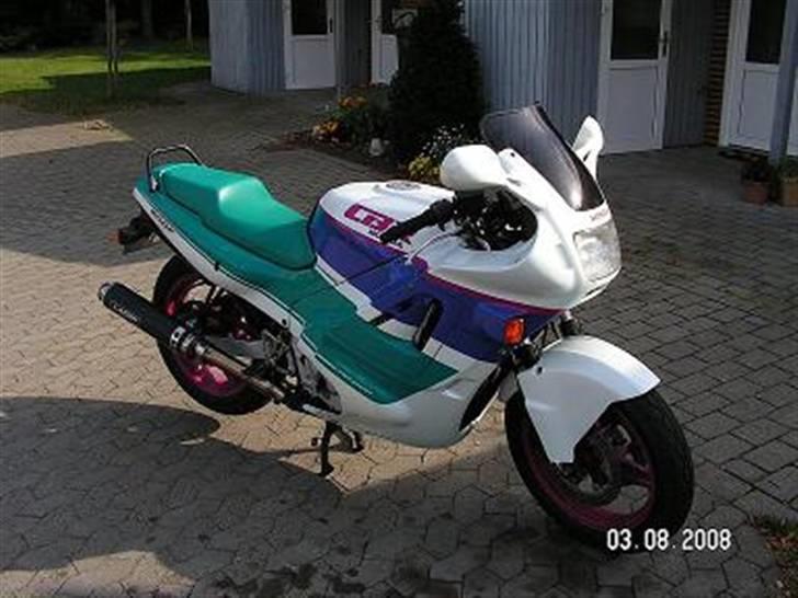 Honda CBR 600 F super sport billede 1