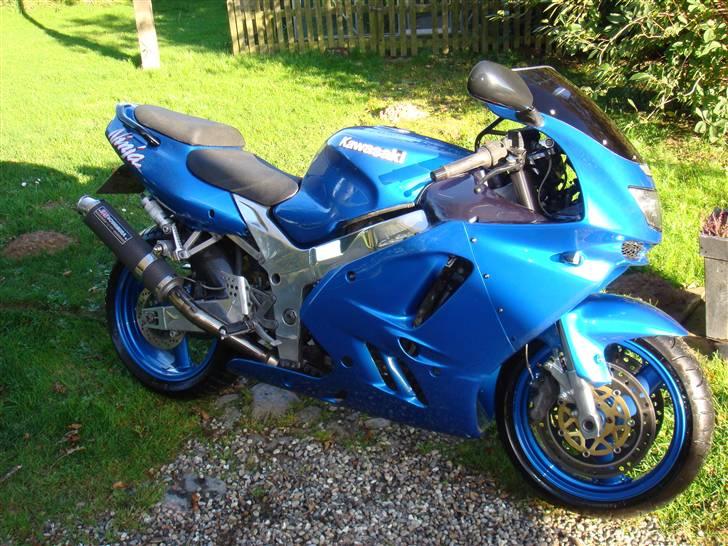 Kawasaki ZX9R billede 5