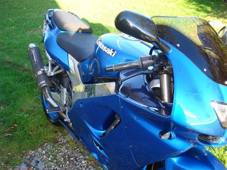 Kawasaki ZX9R billede 7
