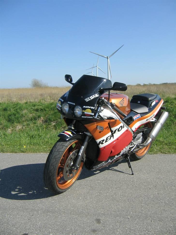 Honda Vfr 400 R billede 15