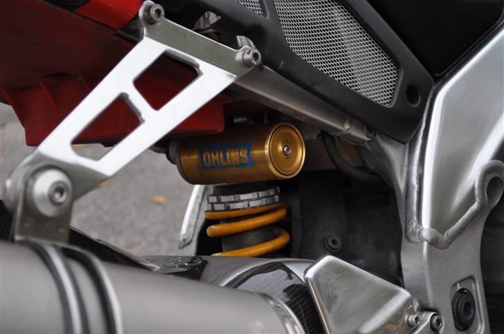 Aprilia Rsv Mille R ( Solgt ) billede 5