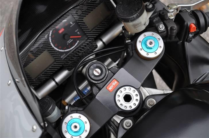 Aprilia Rsv Mille R ( Solgt ) billede 6