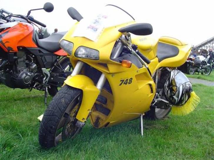 Ducati 748 - Fra åbningen af Fårup sommerland 2008 billede 4