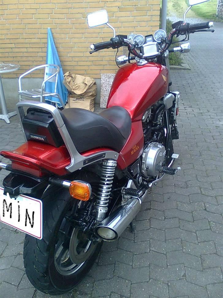 Honda VF 1100 C / V65 MAGNA - Damen bagfra billede 4