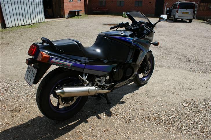 Kawasaki GPX 600R DØD billede 3