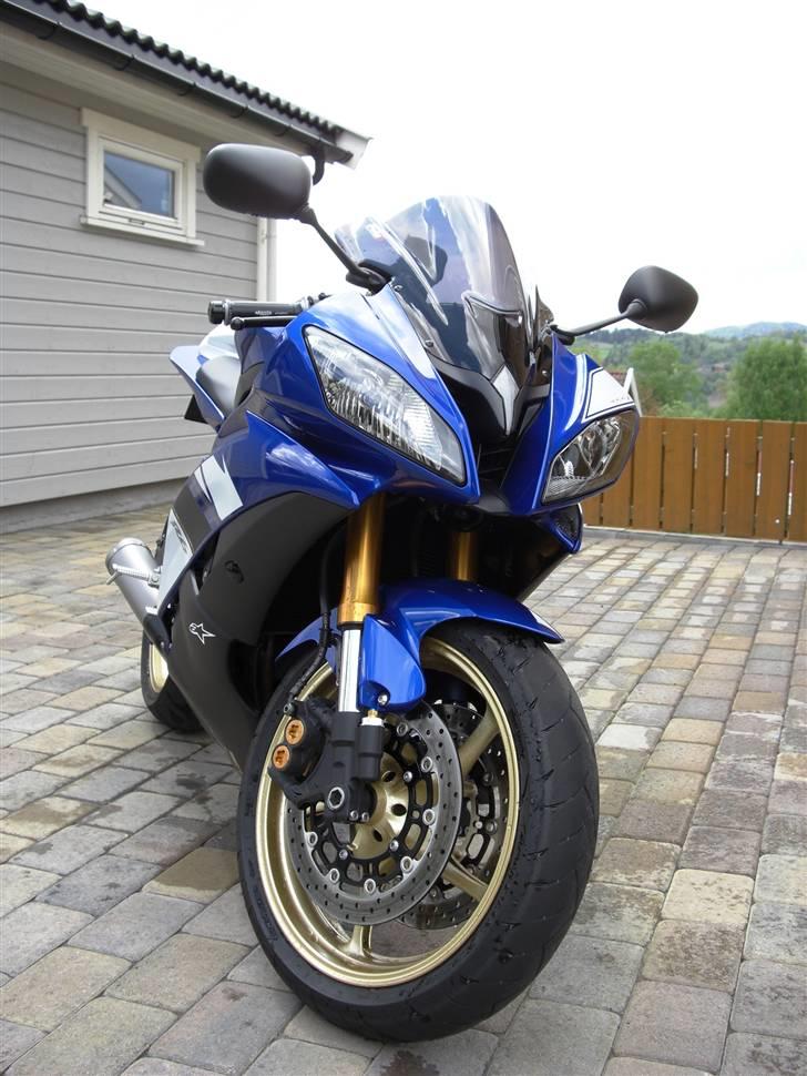 Yamaha YZF R6 [Solgt] - Puig Z Racing dark smoke billede 13