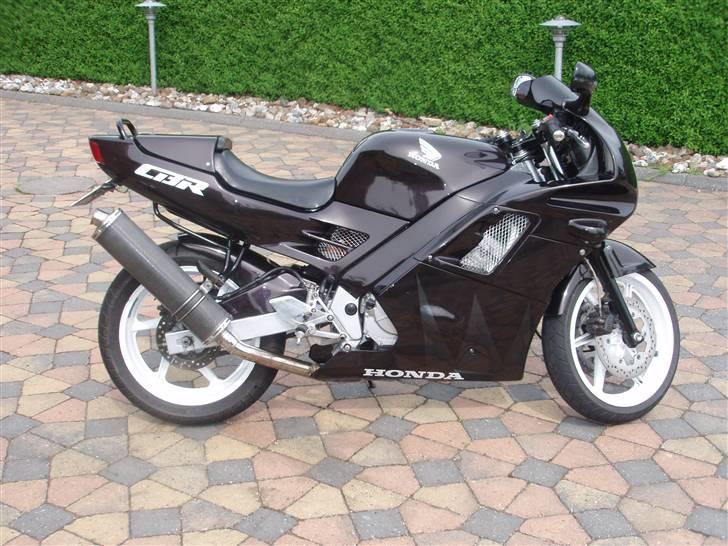 Honda CBR 600 F2 billede 1
