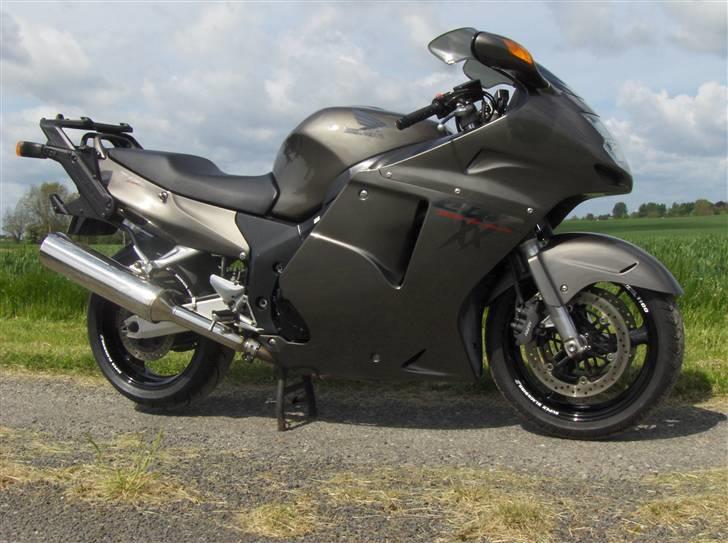 Honda Blackbird Cbr1100xx billede 4