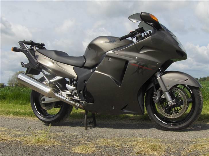 Honda Blackbird Cbr1100xx billede 5