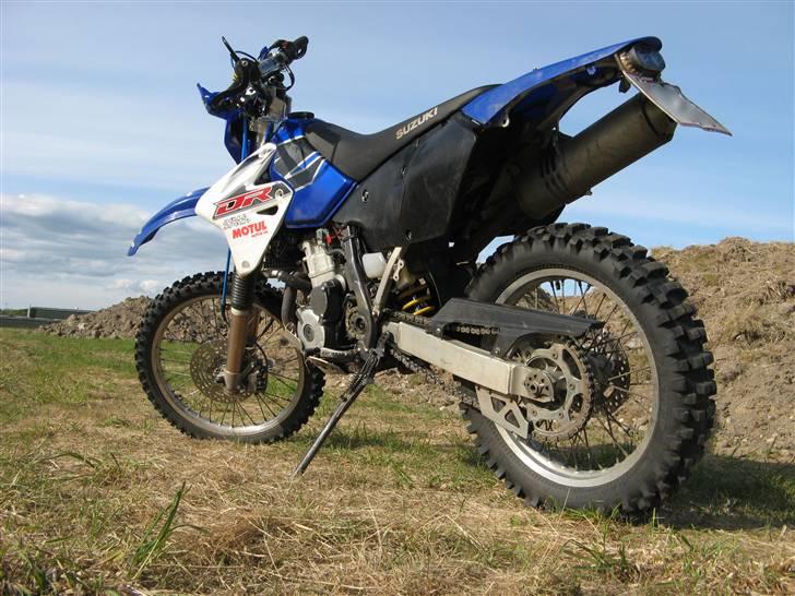 Suzuki DRZ 400S <- Solgt.. billede 4