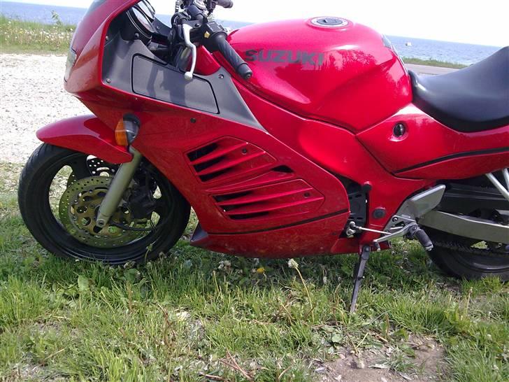 Suzuki RF 600 billede 5