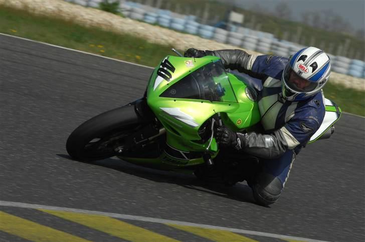 Yamaha YZF-R1 [SOLGT] billede 13