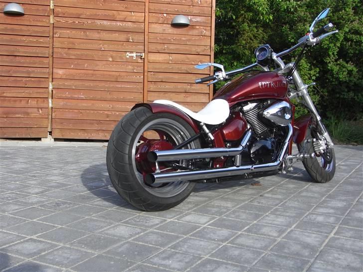 Suzuki M 800 (SOLGT) billede 2