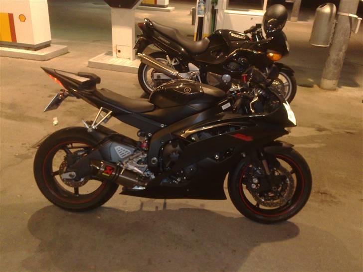 Yamaha R6 billede 7