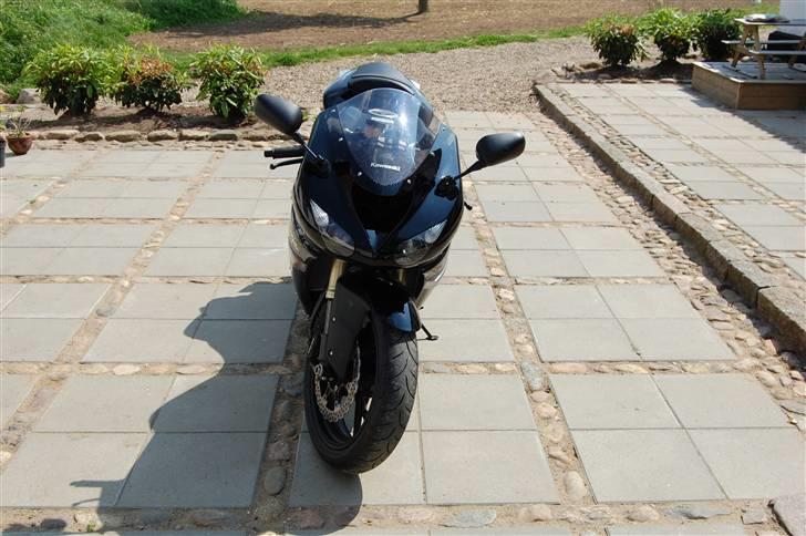 Kawasaki ZX10R billede 10