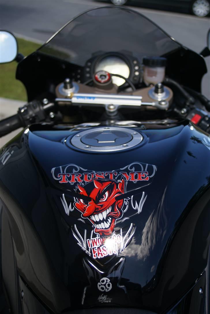 Kawasaki ZX10R billede 13