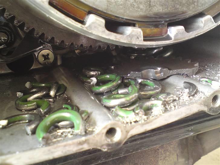 Suzuki gsx 1100 - Det er så kun 4 dage efter jeg fik den. Nåede at bruge ca. en tankfuld, snøft billede 8