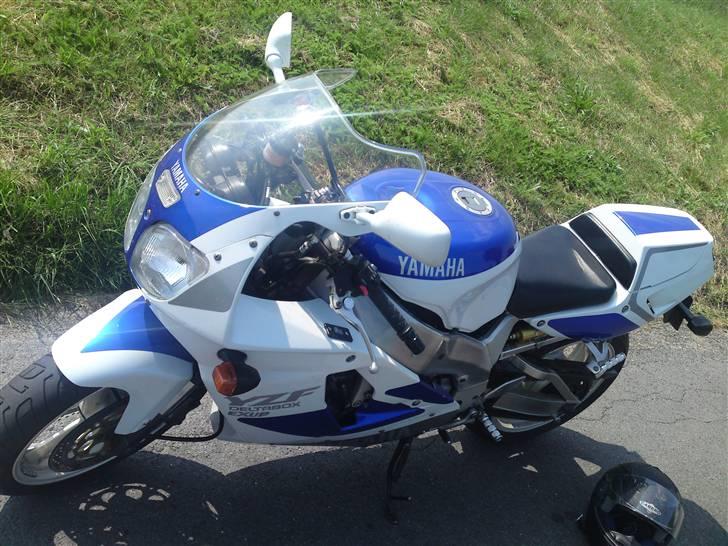 Yamaha Yzf 750 R billede 8