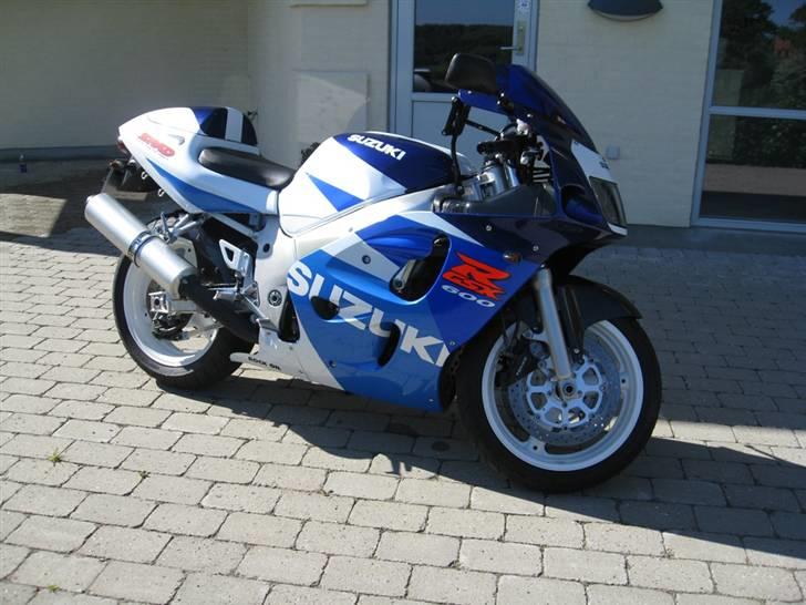 Suzuki GSX-R 600 SRAD billede 1