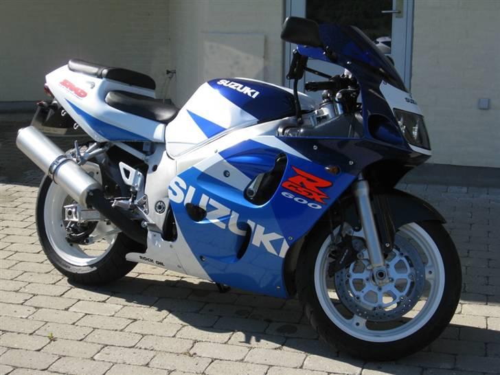 Suzuki GSX-R 600 SRAD billede 2
