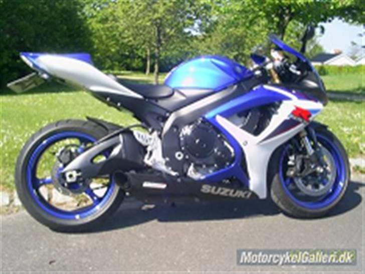 Suzuki GSXR 600 k7 billede 2