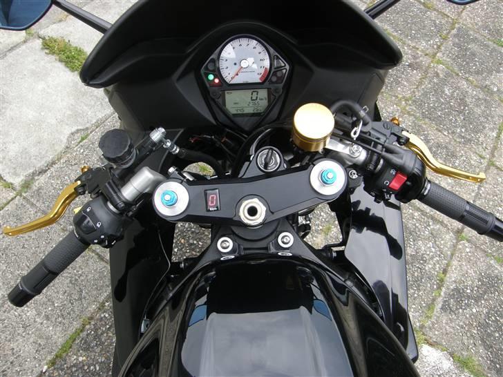 Suzuki SV1000 (Solgt) billede 11