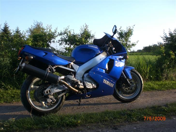 Yamaha YZF 750 R **Solgt**  billede 19