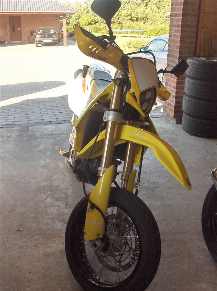 Suzuki DR-Z 400 Supermoto(Solgt) billede 1