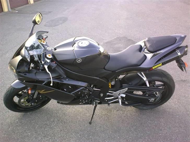 Yamaha yzf r1 billede 9