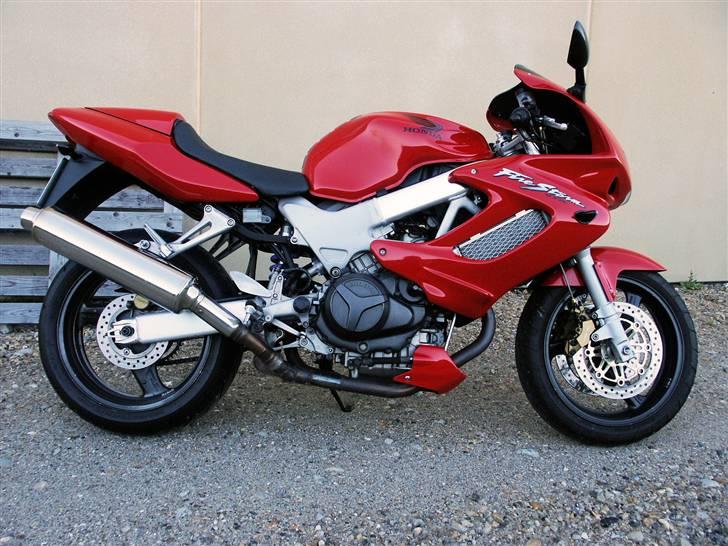 Honda VTR 1000 F SC36 FIRESTORM billede 11