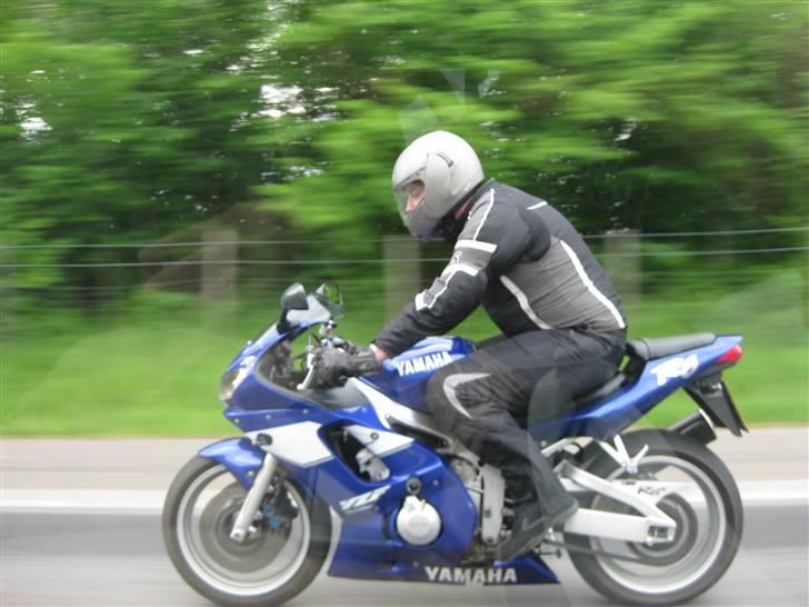 Yamaha Yzf R6 - på vej hjem fra salget billede 11