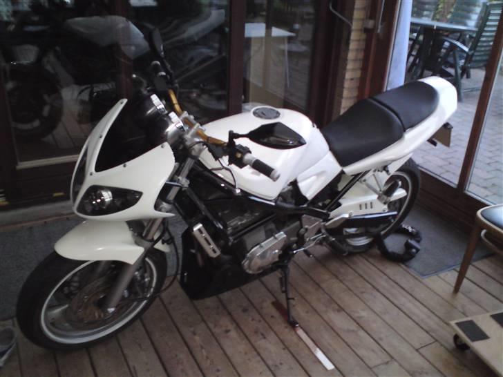 Suzuki GSF 400 Bandit billede 2