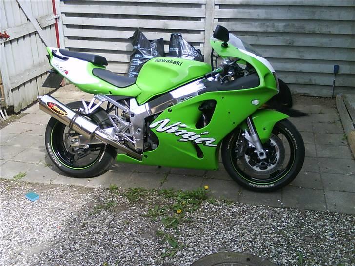 Kawasaki zx7r billede 1