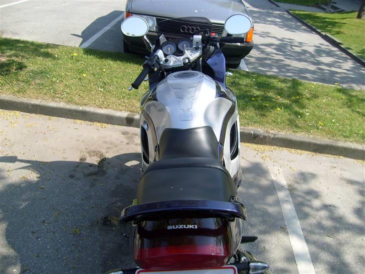 Suzuki GSX 600 F billede 4