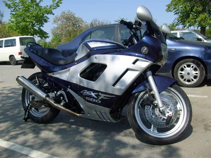 Suzuki GSX 600 F billede 5