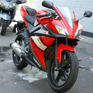 Yamaha YZF R-125