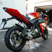 Yamaha YZF R-125