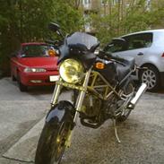 Ducati Monster 750(solgt)