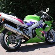 Kawasaki ZXR 750