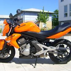 Kawasaki ER 6N