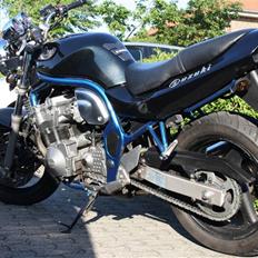 Suzuki gsf 600 bandit