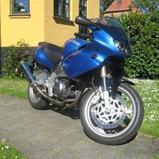 Yamaha SZR 660 (TIL SALG!)