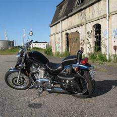 Suzuki VS 750 Intruder *solgt*