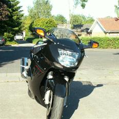 Honda cbr 1100 blackbird solgt