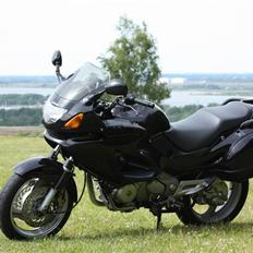 Honda  NT650V Deauville