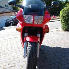 Honda VFR 750 F
