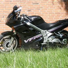 Honda VFR750F - SOLGT -
