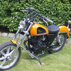 Yamaha SR 500